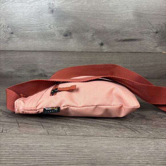 Dakine Jive Crossbody Bag Shoulder Purse Handbag Muted Clay Peach - Adjustable S - Picture 6 of 16